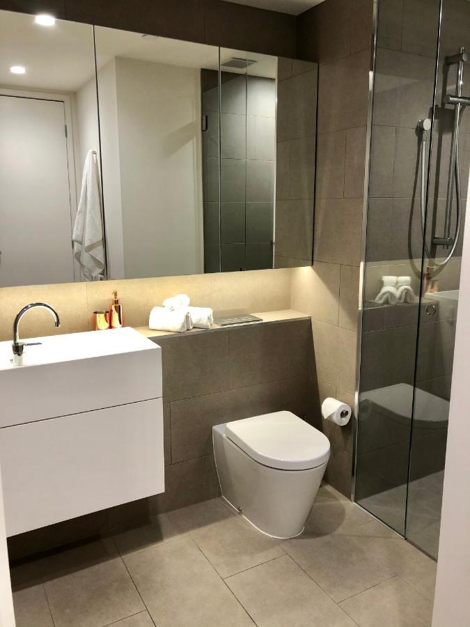 Readyset Apartments On Southbank Boulevard Melbourne Esterno foto