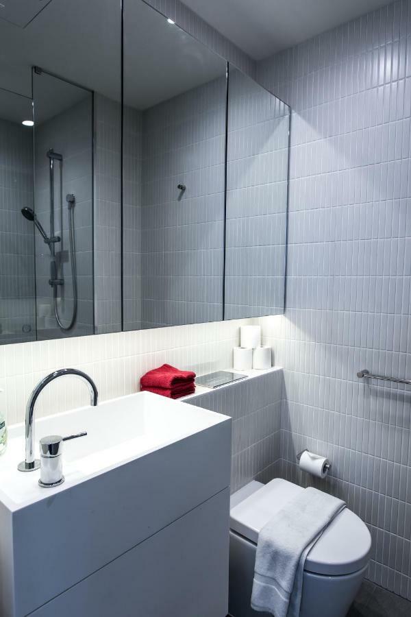 Readyset Apartments On Southbank Boulevard Melbourne Esterno foto
