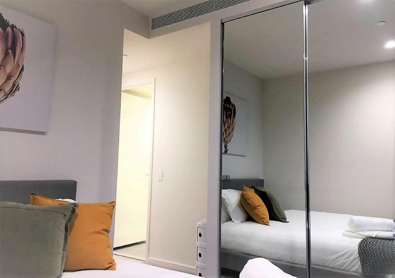 Readyset Apartments On Southbank Boulevard Melbourne Esterno foto
